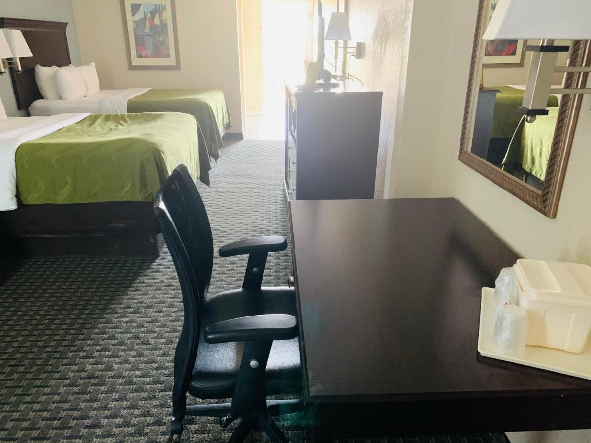 Quality Inn & Suites Miramar Beach Zewnętrze zdjęcie
