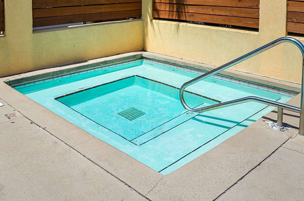 Quality Inn & Suites Miramar Beach Udogodnienia zdjęcie