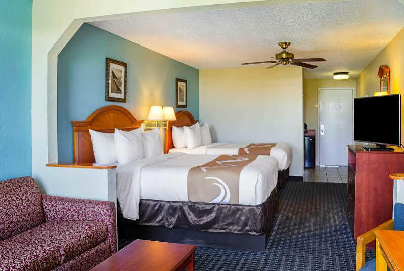 Quality Inn & Suites Miramar Beach Zewnętrze zdjęcie